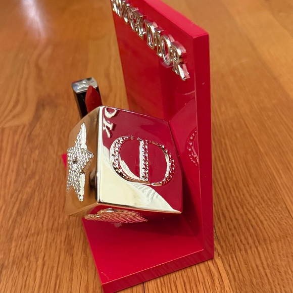 Dior Display - Picture 4 of 7